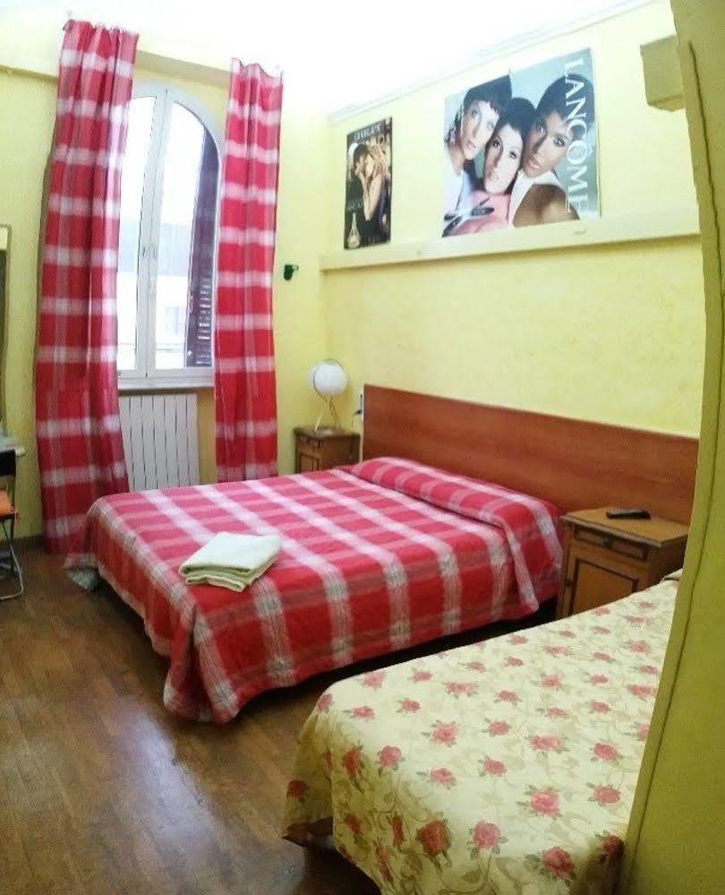 Magic Place Guest House Rzym Zewnętrze zdjęcie