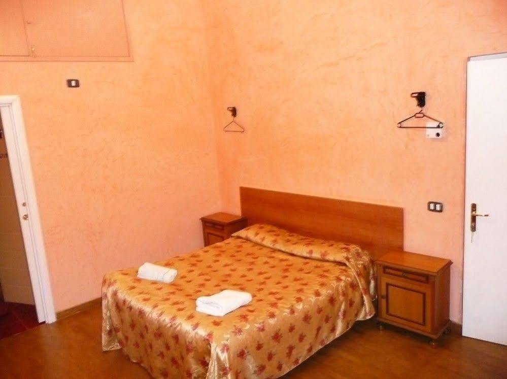 Magic Place Guest House Rzym Zewnętrze zdjęcie