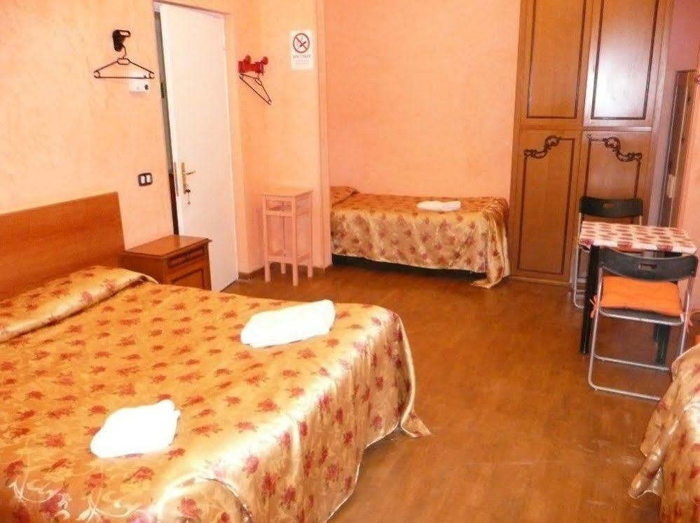Magic Place Guest House Rzym Zewnętrze zdjęcie